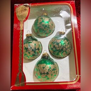 VTG Victoria Green Glass & Gold Glitter Floral Swirl Ball Christmas Ornaments
